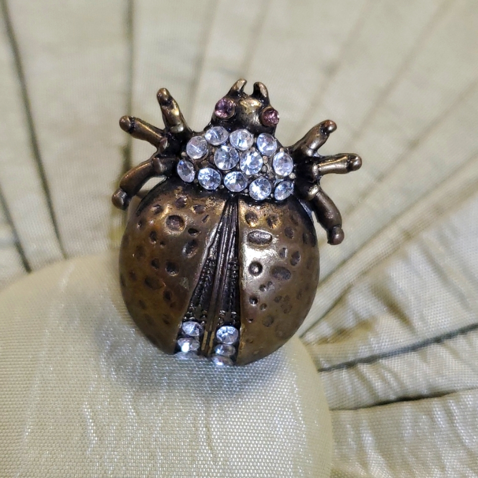Rhinestone Bettle Ring